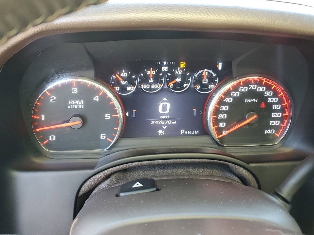 Used 2016 GMC Yukon Denali w/ Open Road Package image 25
