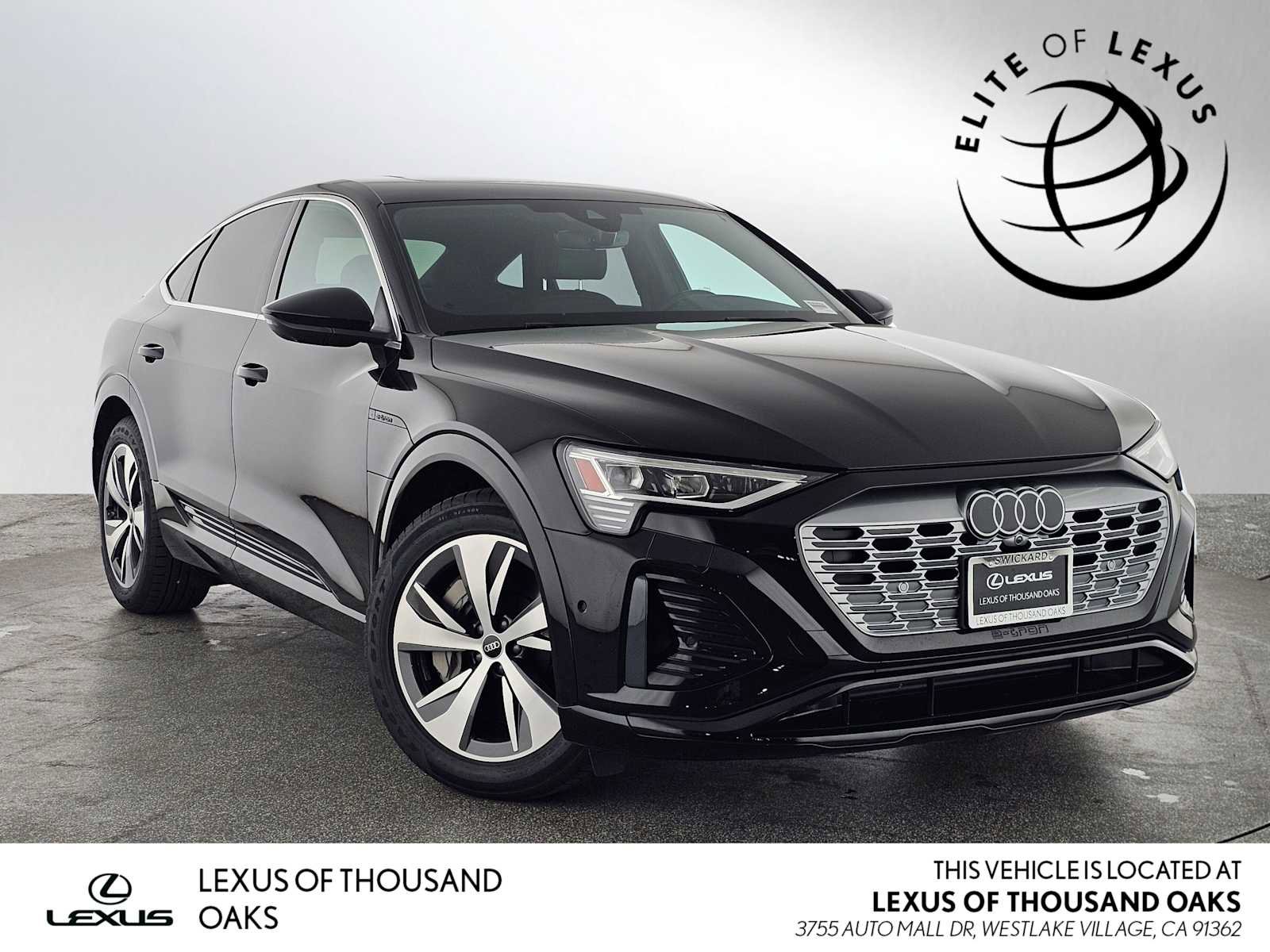 Used 2024 Audi Q8 e-tron Premium Plus w/ Premium Plus Package AWD/4WD image 1