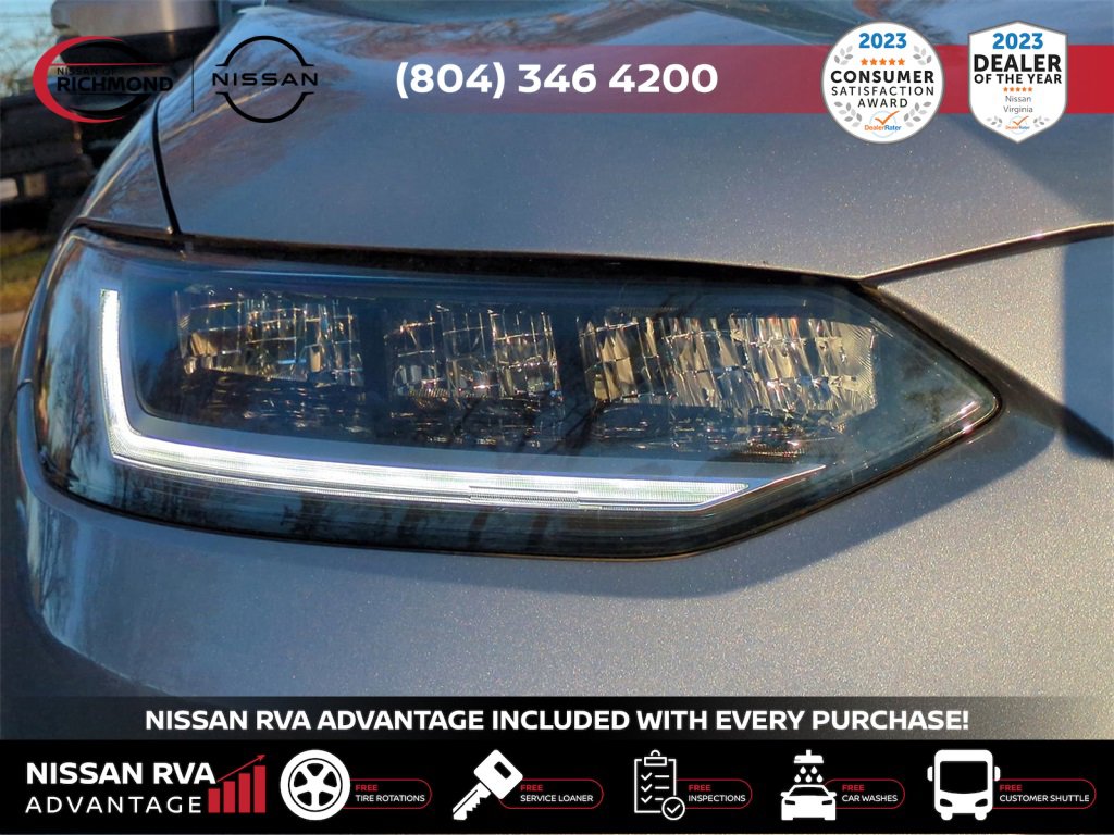 Used 2023 Honda HR-V LX image 11