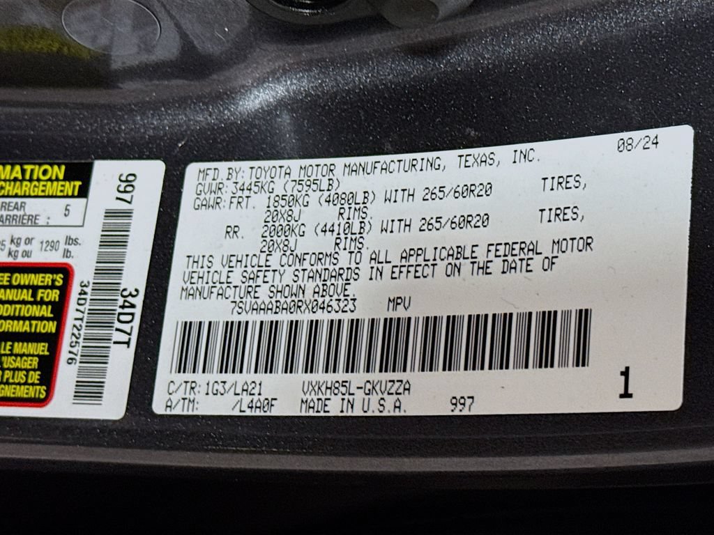 Certified 2024 Toyota Sequoia Platinum AWD/4WD image 38
