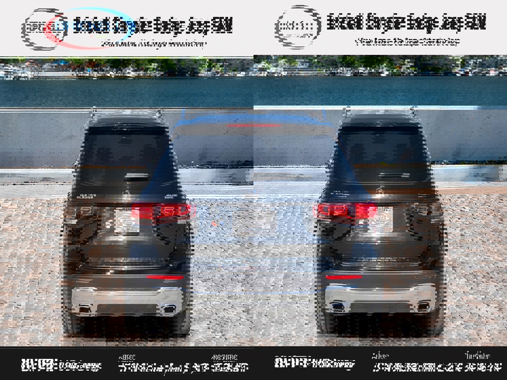 Used 2021 Mercedes-Benz GLB 250 4MATIC w/ Premium Package image 6