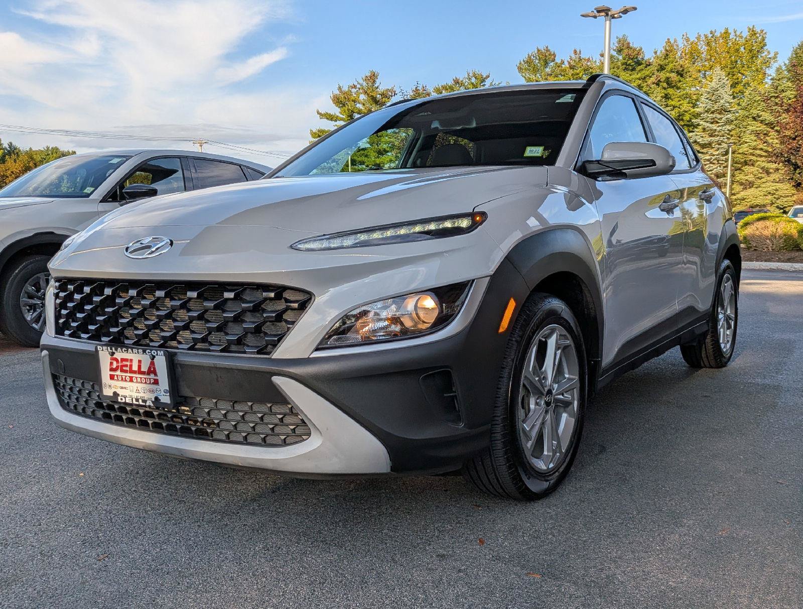 Used 2022 Hyundai Kona SEL w/ Convenience Package AWD/4WD image 4