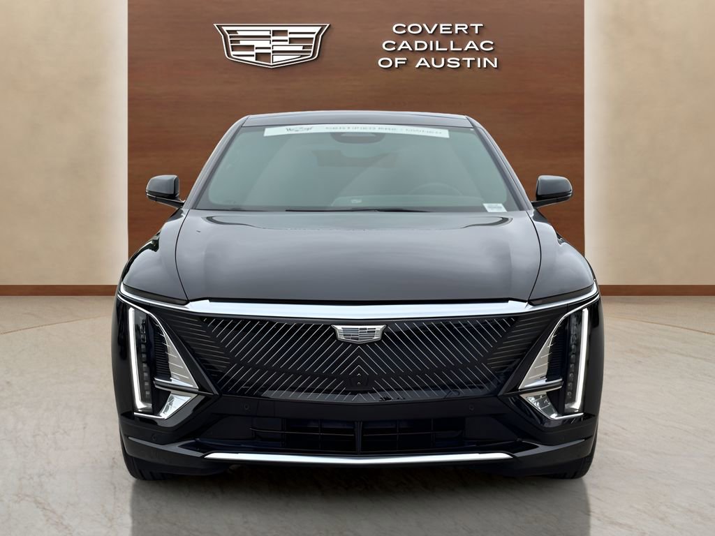 Certified 2025 Cadillac Lyriq Luxury w/ LPO, Floor Liner Package AWD/4WD image 12