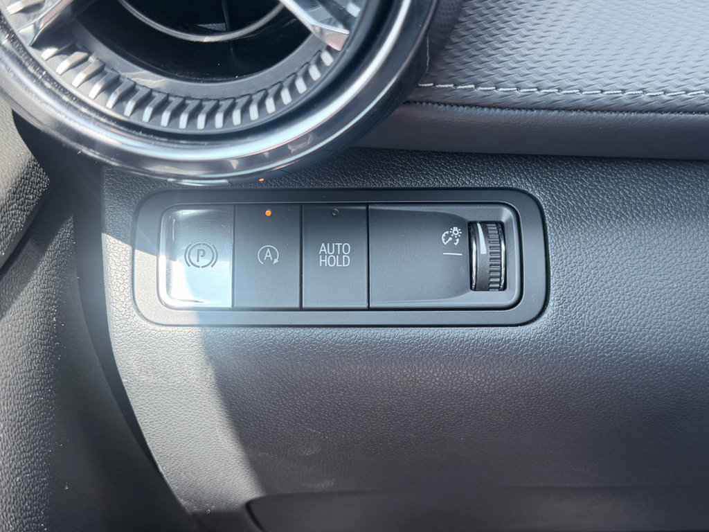 Used 2026 Chevrolet Equinox LT FWD image 10
