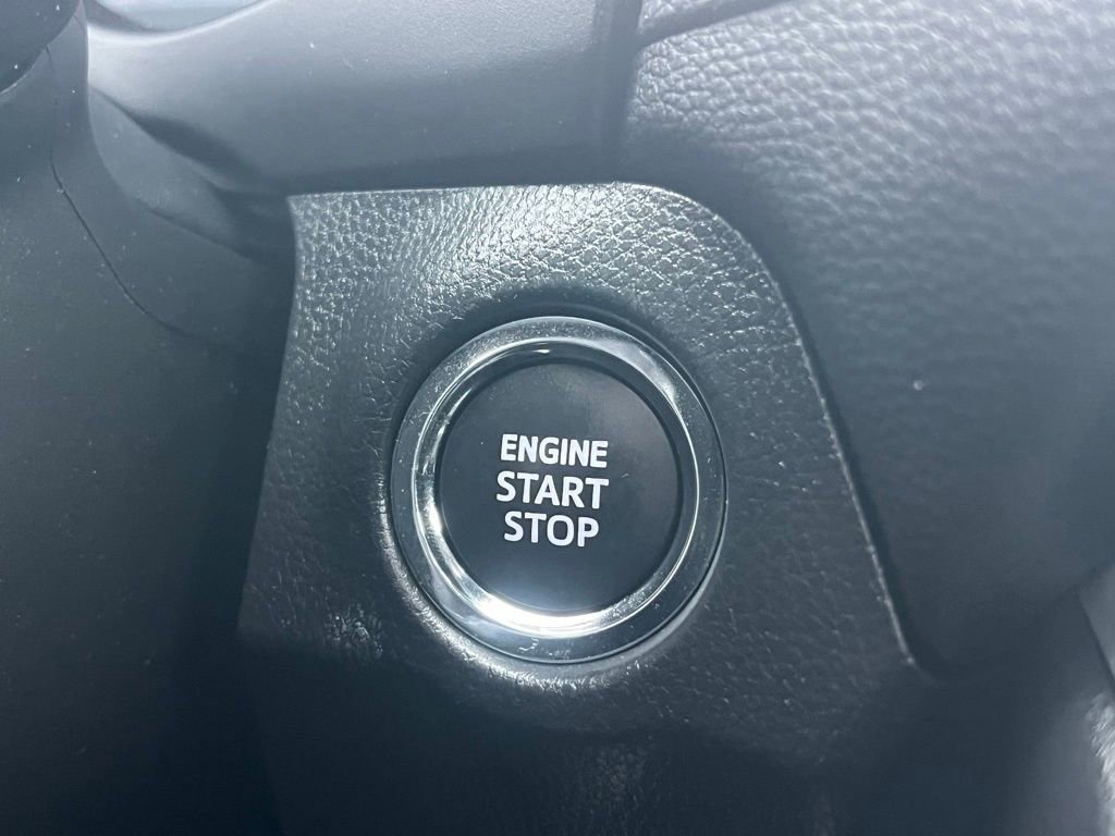 Used 2023 Toyota RAV4 XLE w/ Convenience Package image 28