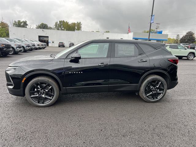 New 2025 Chevrolet Blazer LT w/ LPO, Floor Liner Package image 2