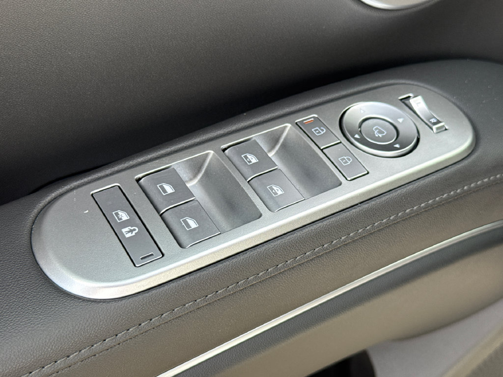 New 2026 Hyundai Palisade Limited FWD image 21
