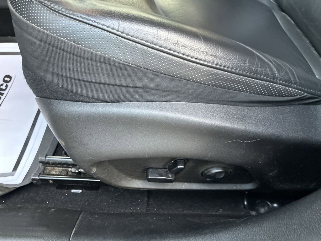 Used 2020 Jeep Renegade Limited image 12