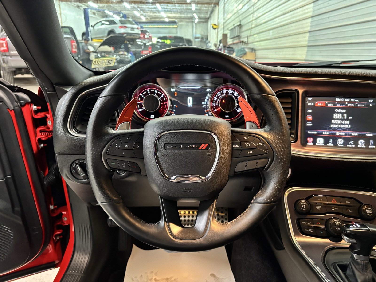 Used 2016 Dodge Challenger R/T Scat Pack image 14