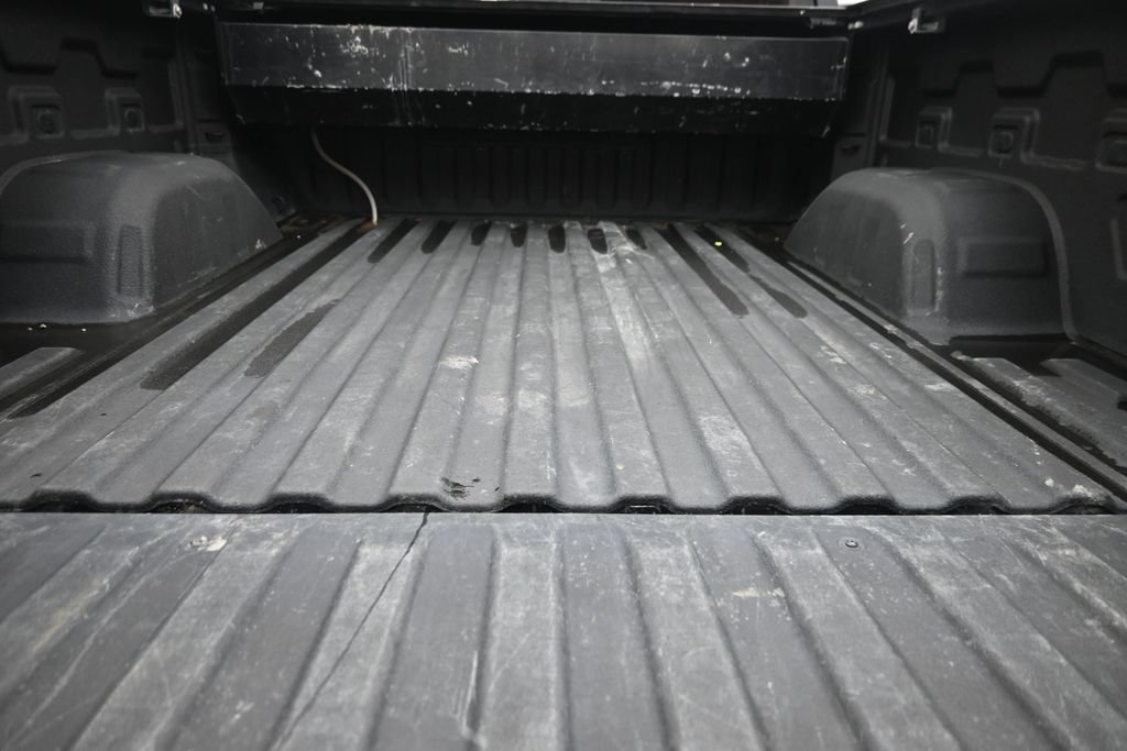 Used 2023 GMC Sierra 1500 Denali Ultimate AWD/4WD image 11