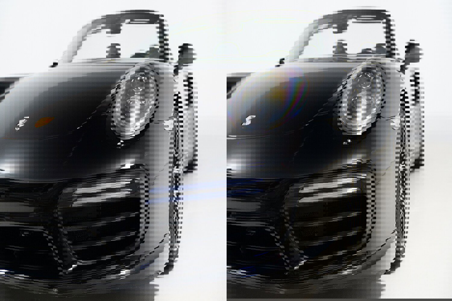 Used 2017 Porsche 911 Turbo S AWD/4WD image 47