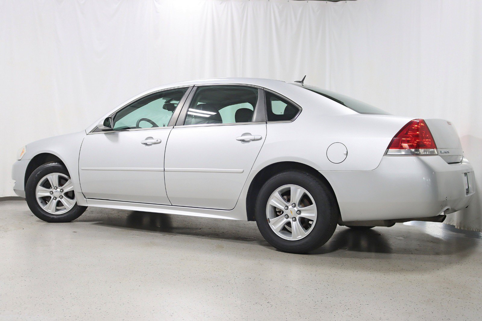 Used 2016 Chevrolet Impala Limited LS FWD image 9