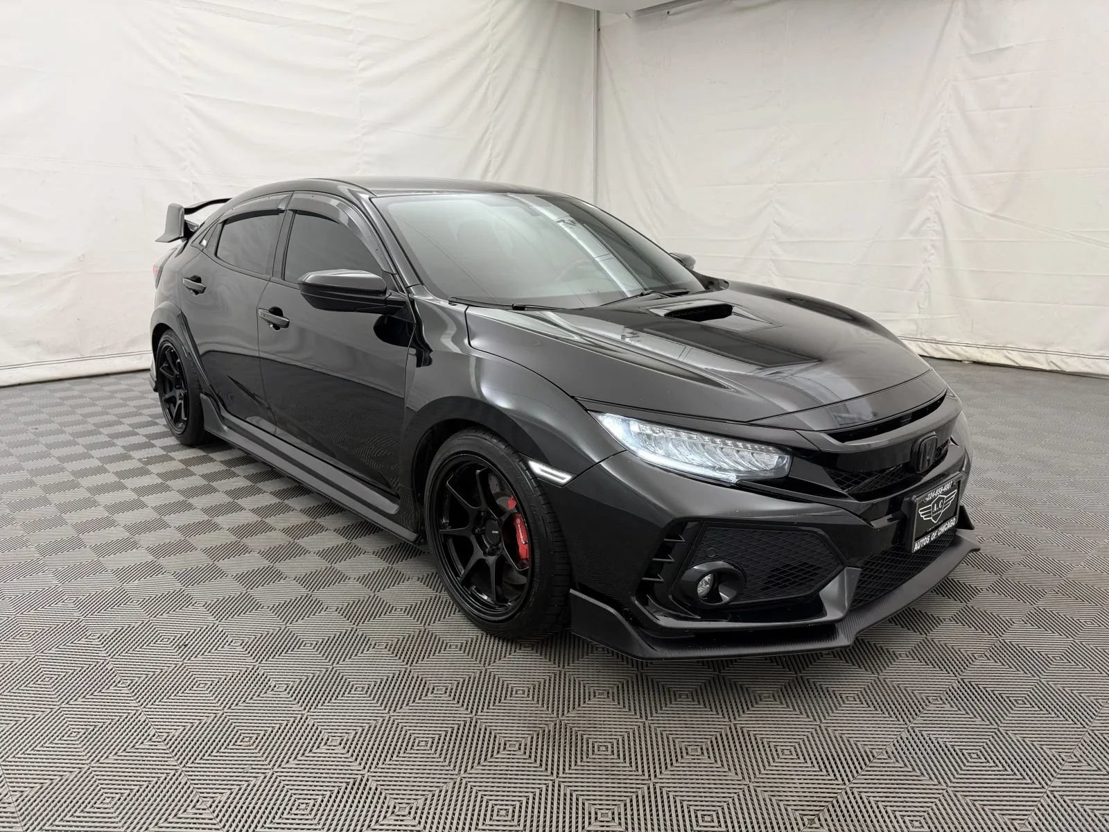 Used 2018 Honda Civic Type R image 4