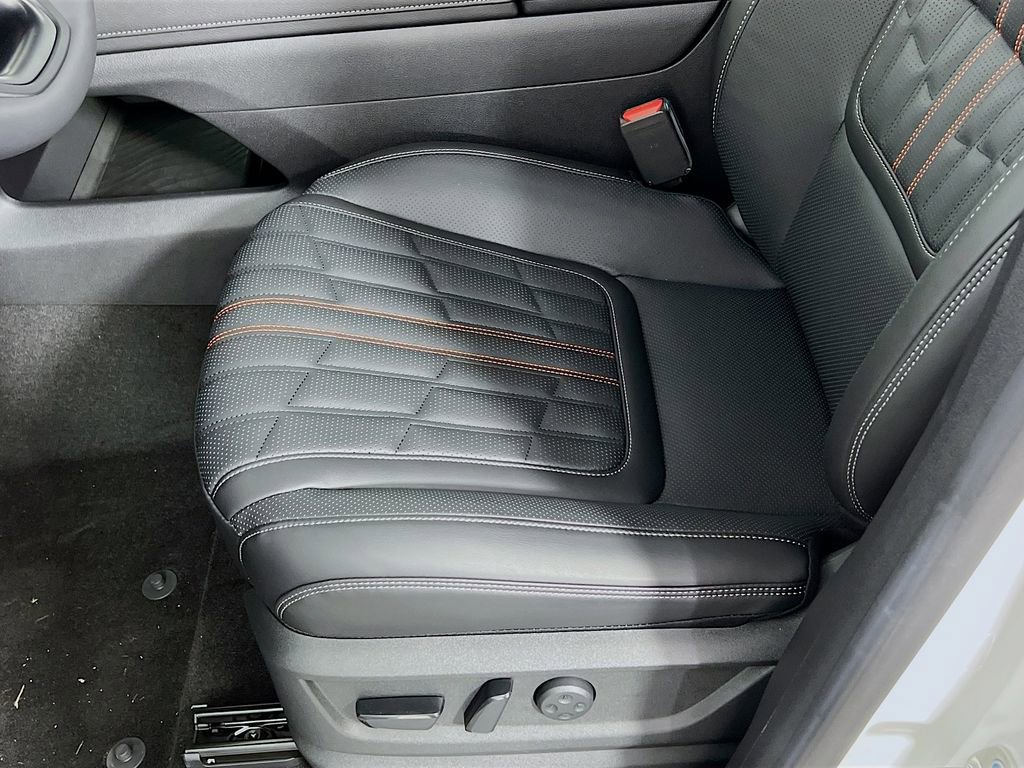 New 2026 Nissan Armada PRO-4X image 18