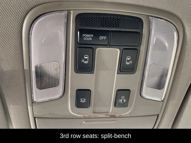 Used 2017 Kia Sedona LX w/ LX Essentials Premium Package FWD image 17