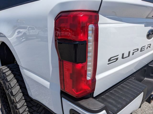 Certified 2025 Ford F350 Lariat image 11
