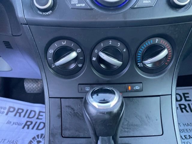 Used 2012 MAZDA MAZDA3 i Touring image 14