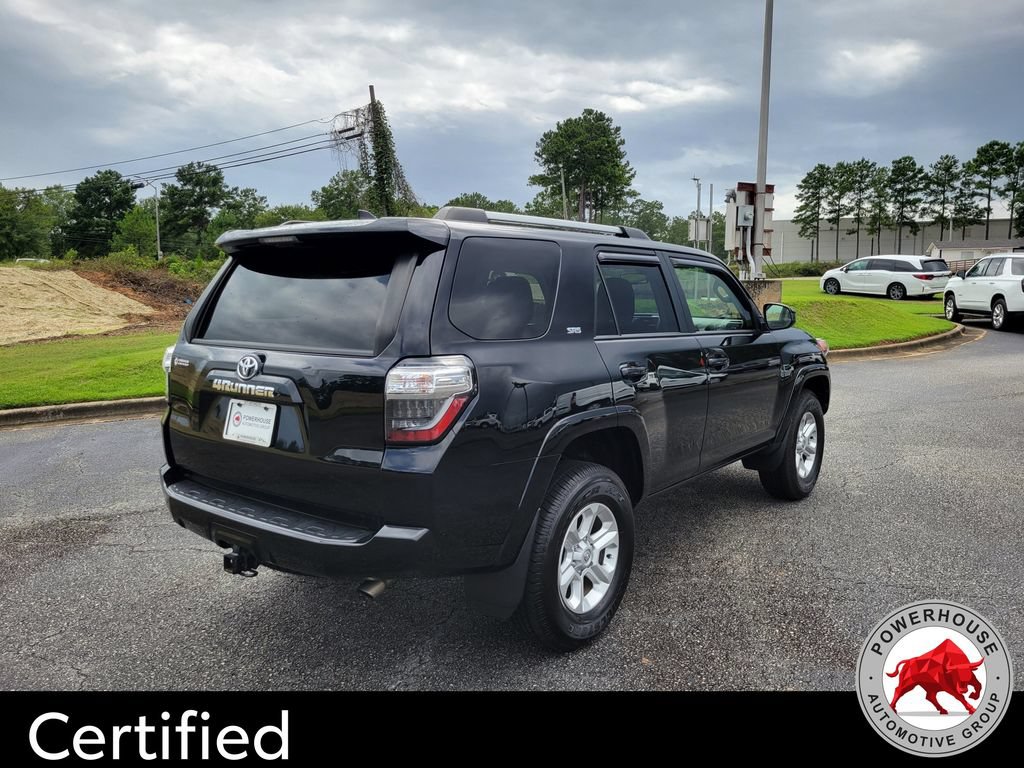Used 2024 Toyota 4Runner SR5 AWD/4WD image 5
