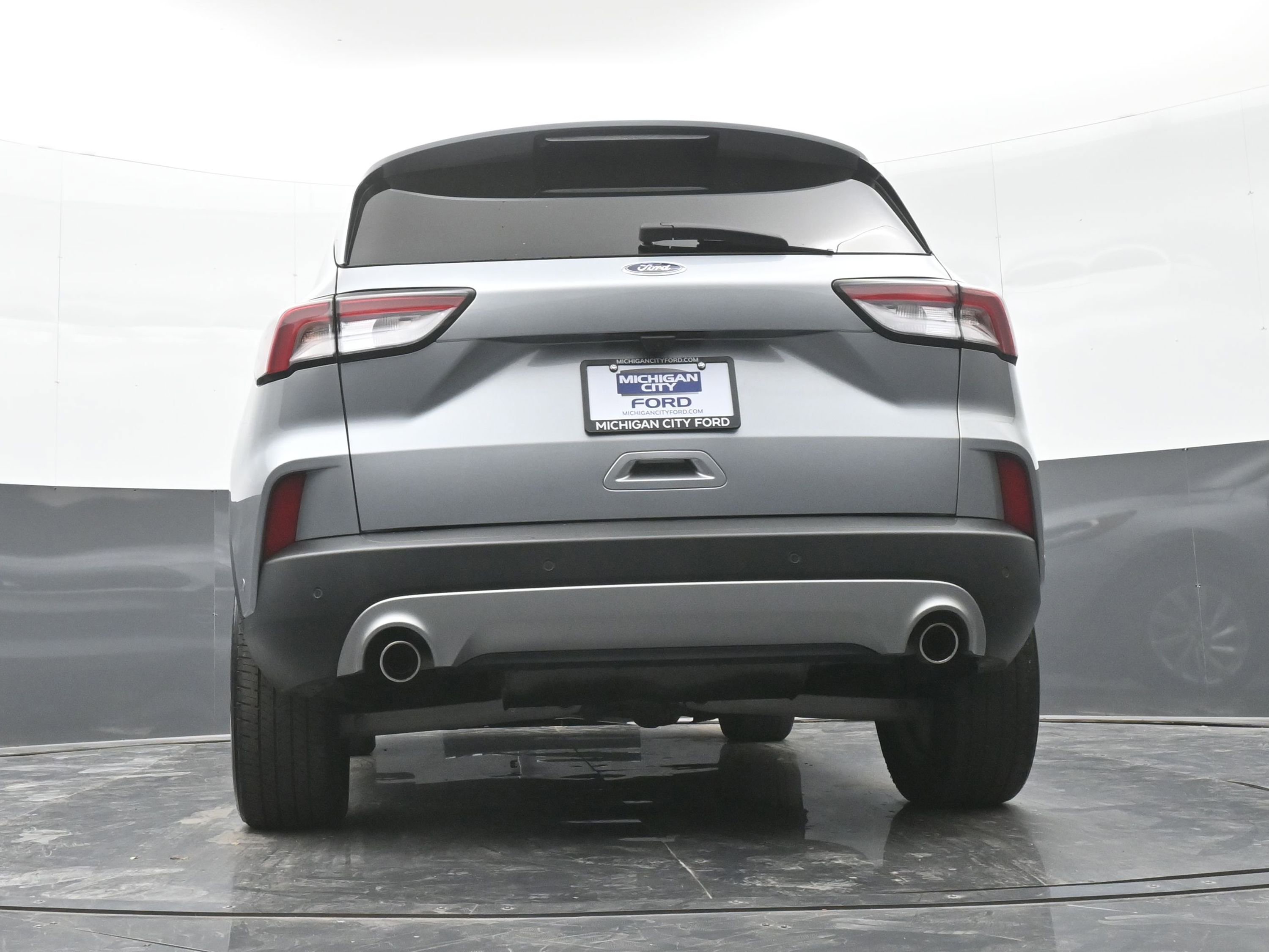 Used 2022 Ford Escape Titanium w/ Titanium Elite Package image 32