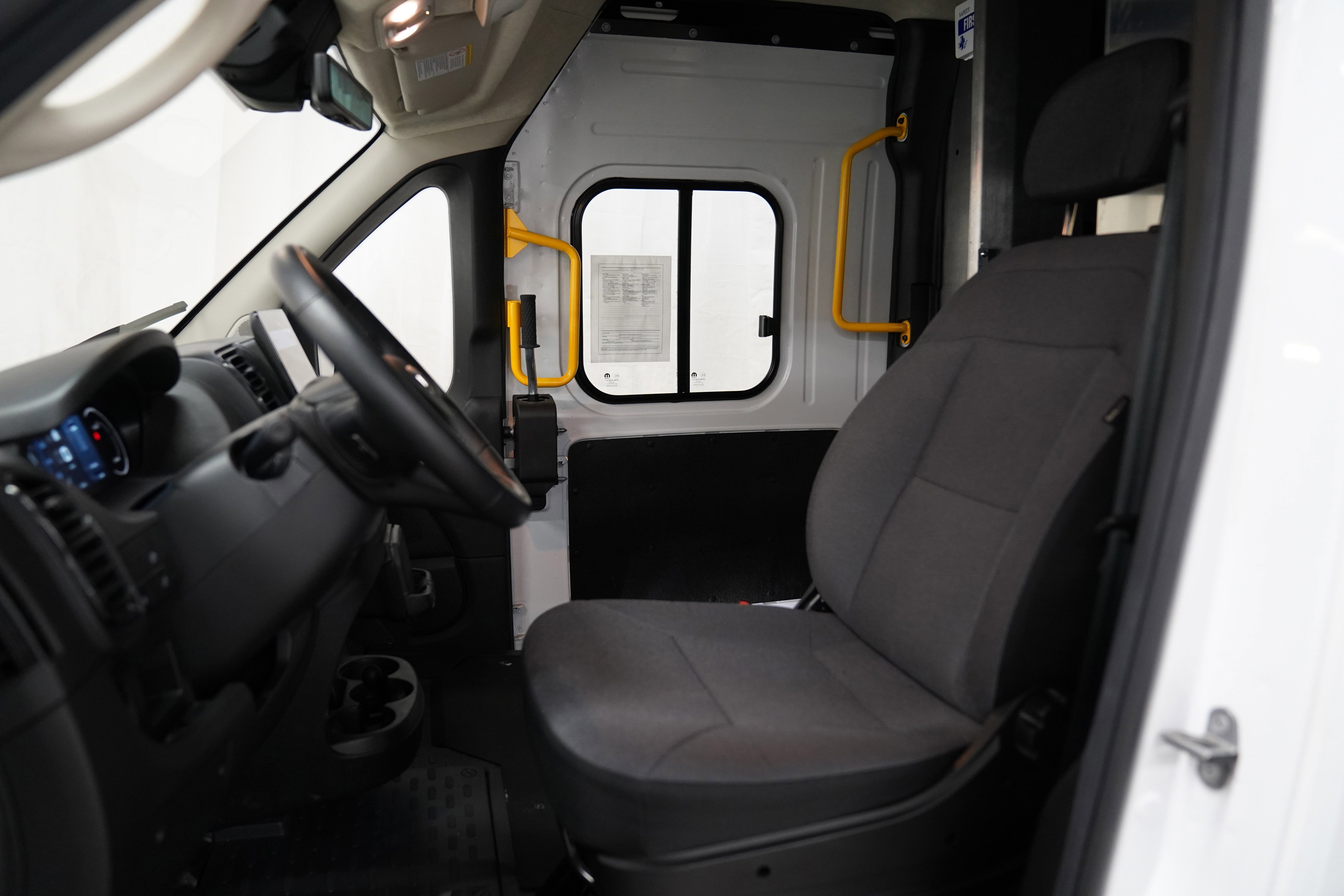 Used 2024 RAM ProMaster 3500 w/ Delivery Van Package image 13