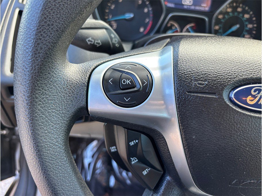 Used 2013 Ford Focus SE w/ Super Fuel Economy (SFE) Pkg FWD image 20