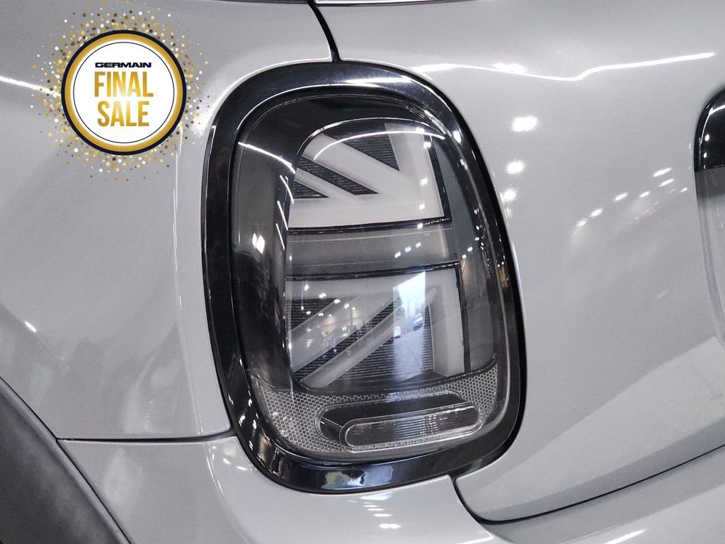 Used 2015 MINI Cooper S image 13