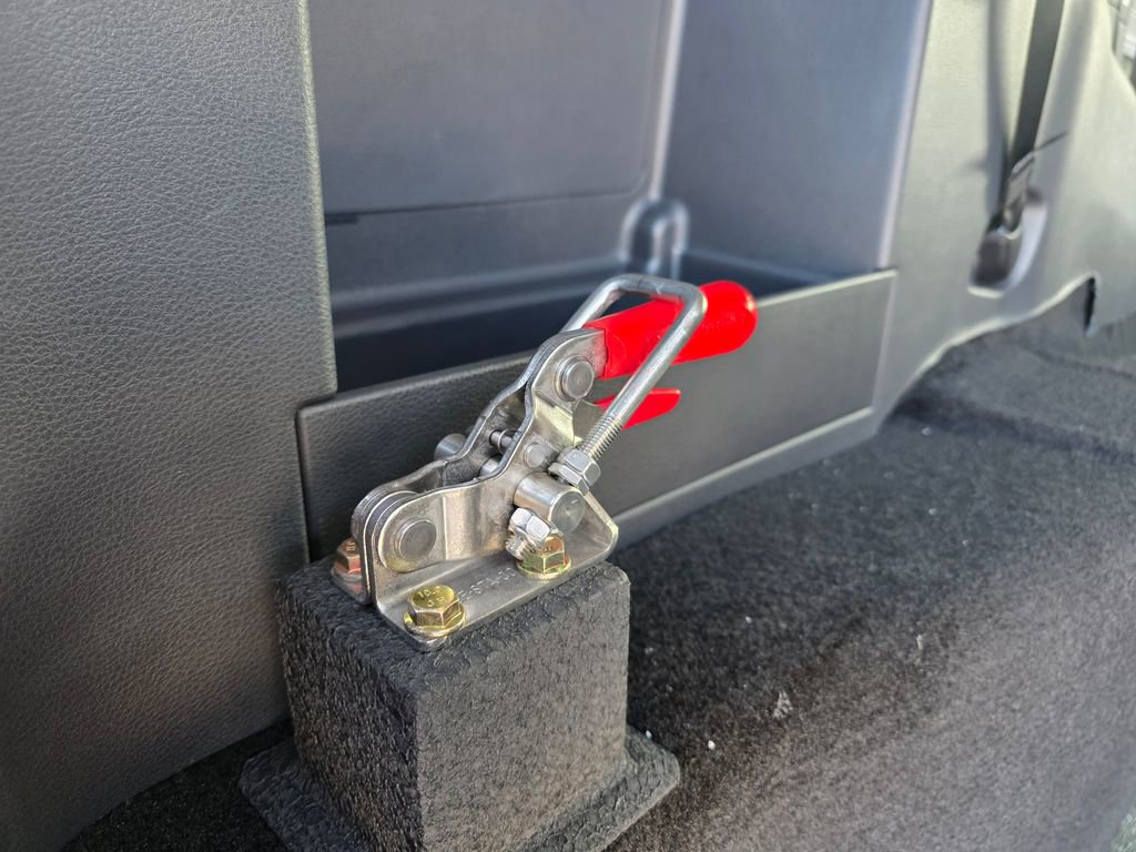 Used 2026 Toyota Sienna LE image 39