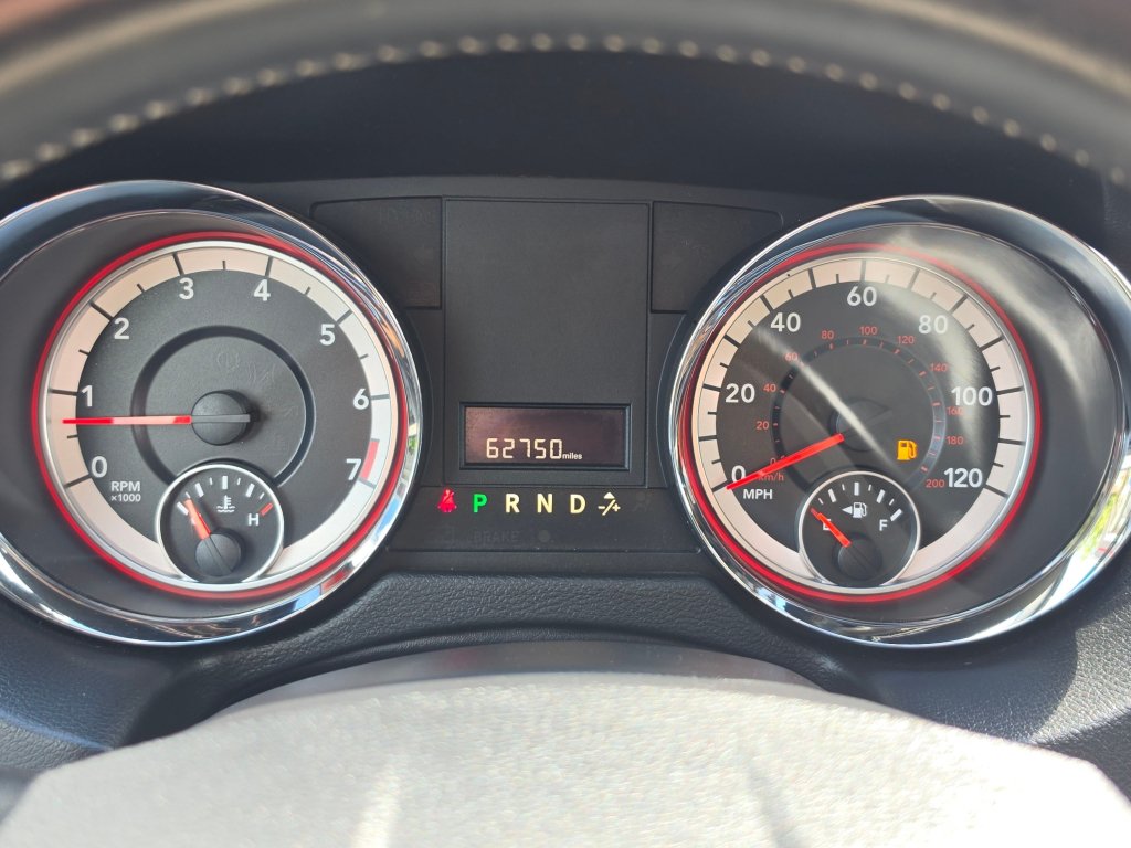 Used 2016 Dodge Grand Caravan SE FWD image 6
