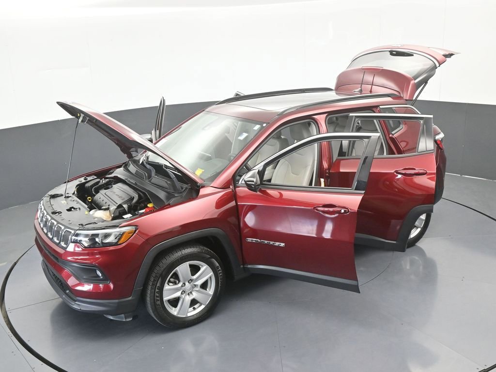 Used 2022 Jeep Compass Latitude w/ Sun and Sound Group image 64