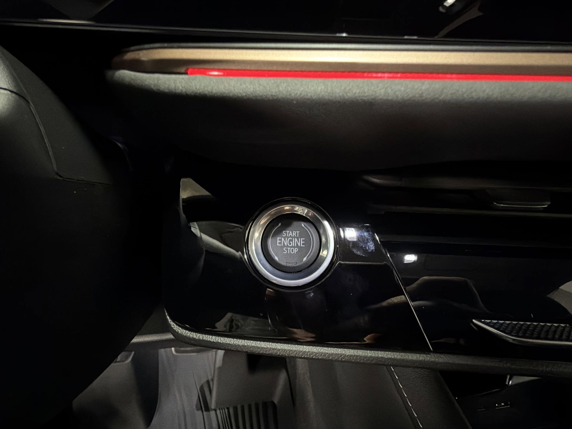 New 2026 Buick Envision Sport Touring AWD/4WD image 17