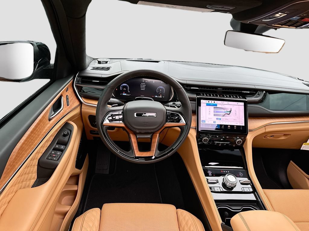 New 2025 Jeep Grand Cherokee Summit AWD/4WD image 24
