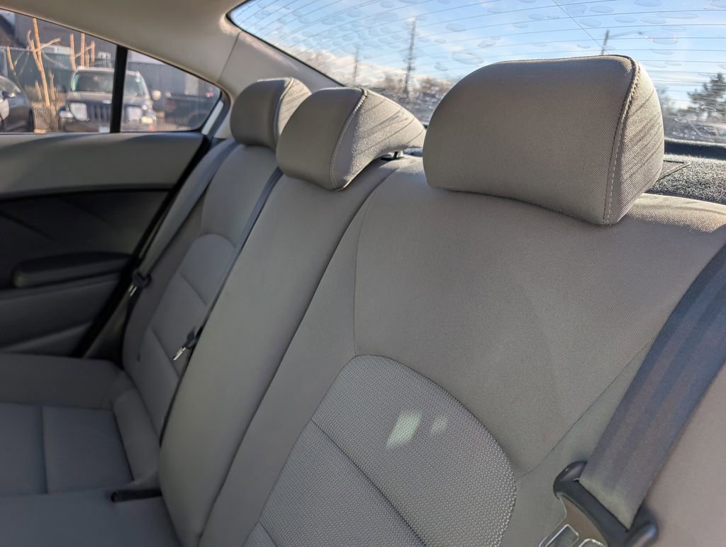 Certified 2017 Kia Forte LX image 14