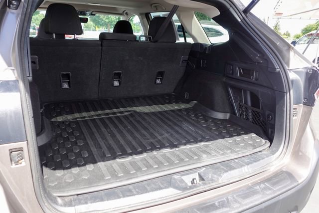 Used 2024 Subaru Outback Premium AWD/4WD image 24