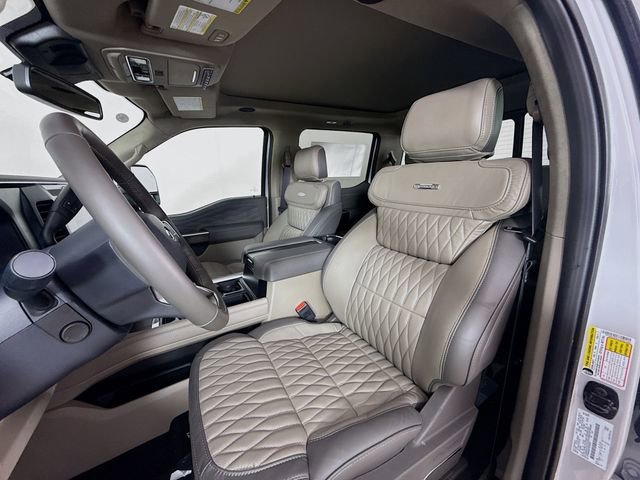 New 2026 Ford F450 Platinum w/ Platinum Plus Package image 21