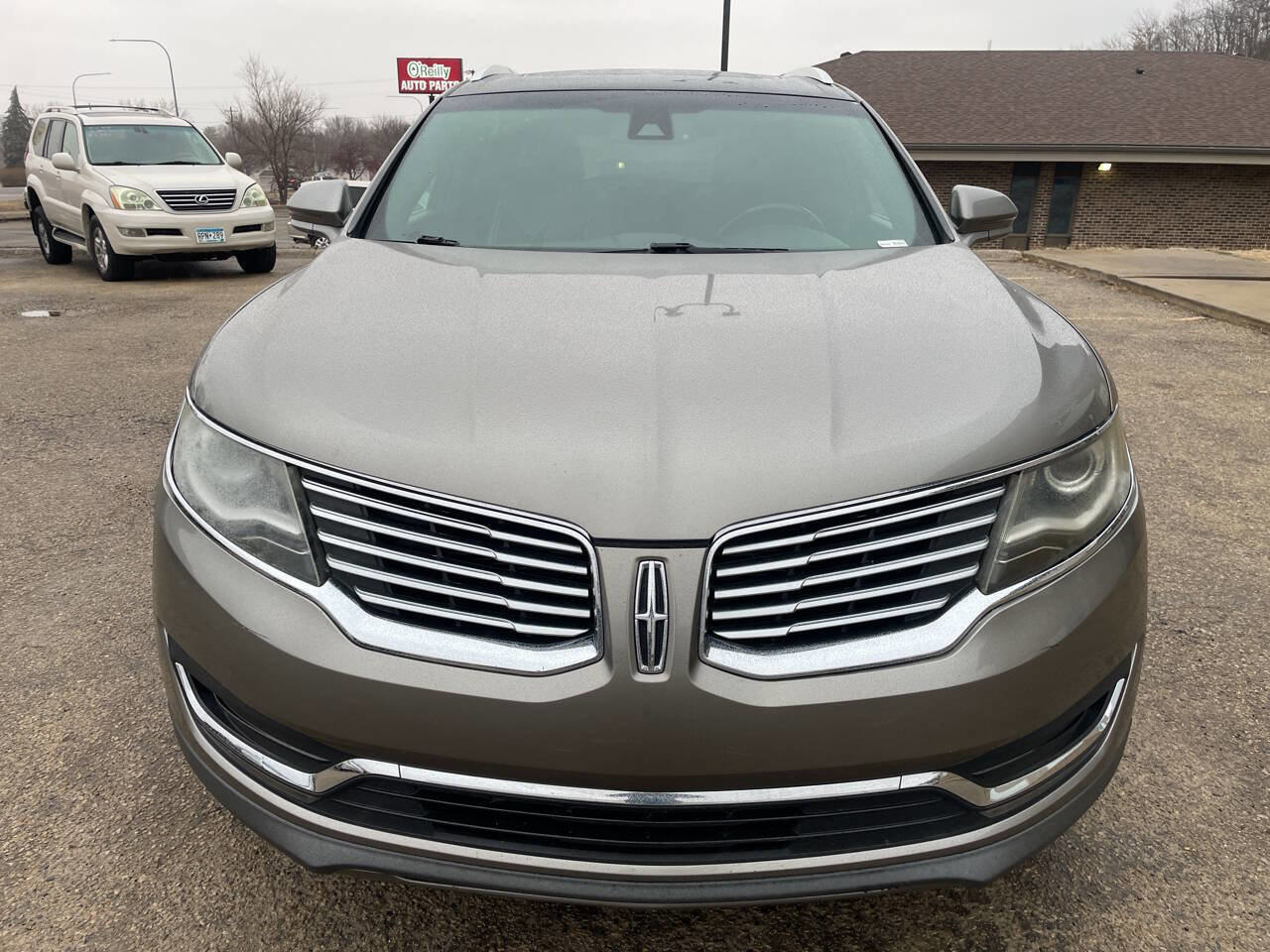 Used 2016 Lincoln MKX Reserve w/ Climate Package image 3