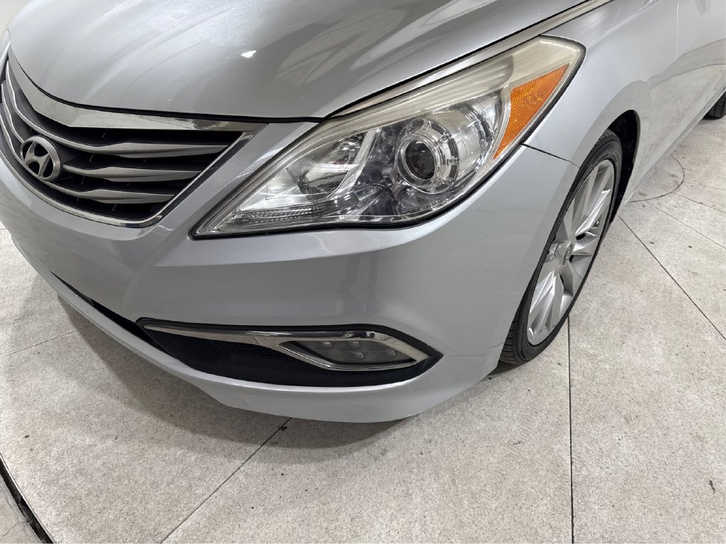 Used 2017 Hyundai Azera Limited FWD image 18
