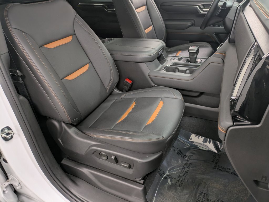 Used 2023 GMC Sierra 1500 AT4 w/ AT4 Premium Package image 28