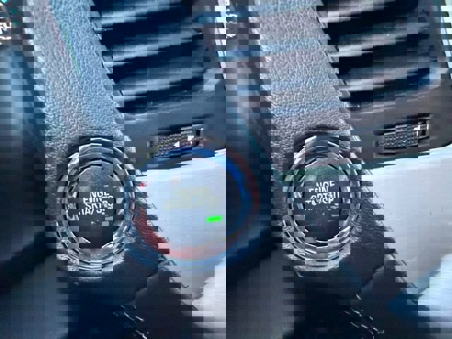 Used 2020 GMC Yukon XL SLT image 26