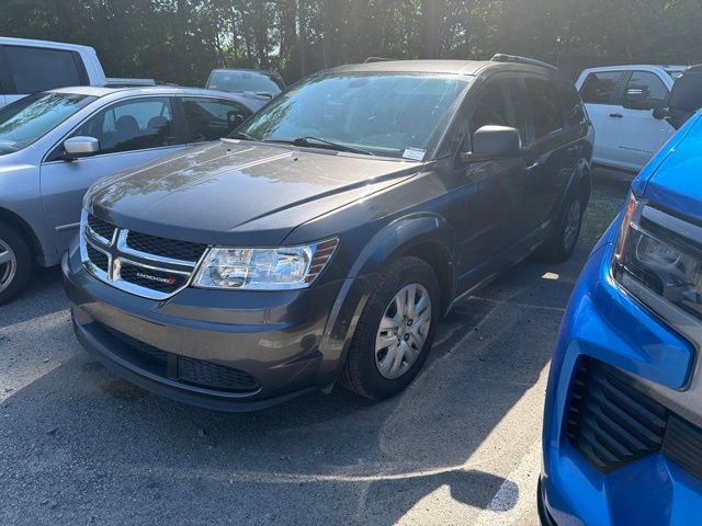Used 2018 Dodge Journey SE FWD image 3