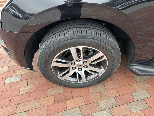 Used 2024 Ford Expedition Max Limited RWD image 10