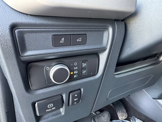 Used 2022 Ford Expedition XLT RWD image 6