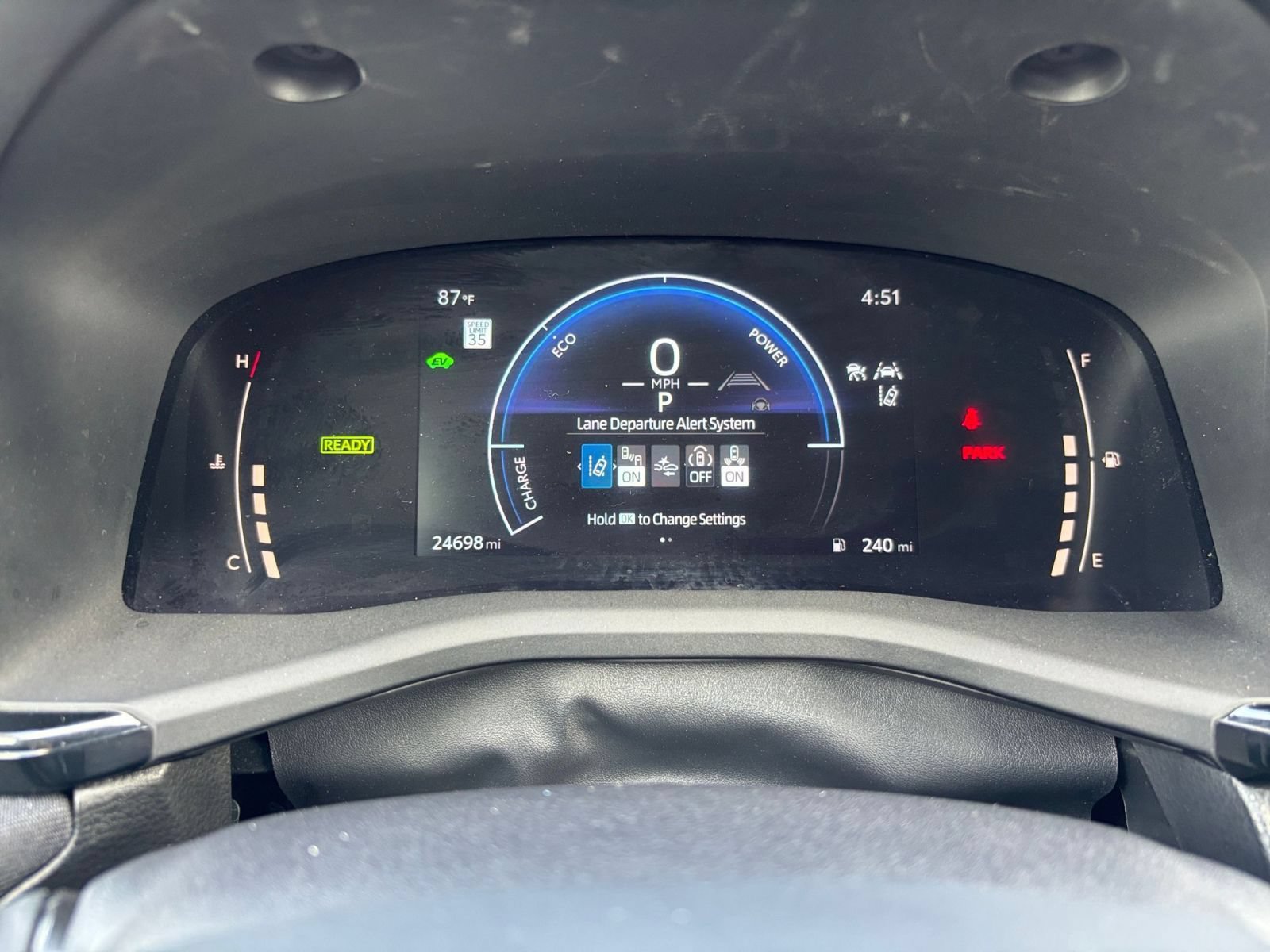 Used 2025 Toyota Camry LE FWD image 38