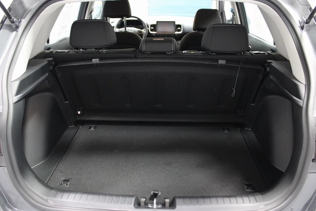 Certified 2024 Hyundai Venue SEL FWD image 14