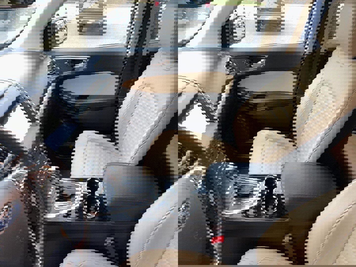 Used 2018 Ford Edge SEL w/ Equipment Group 201A image 13