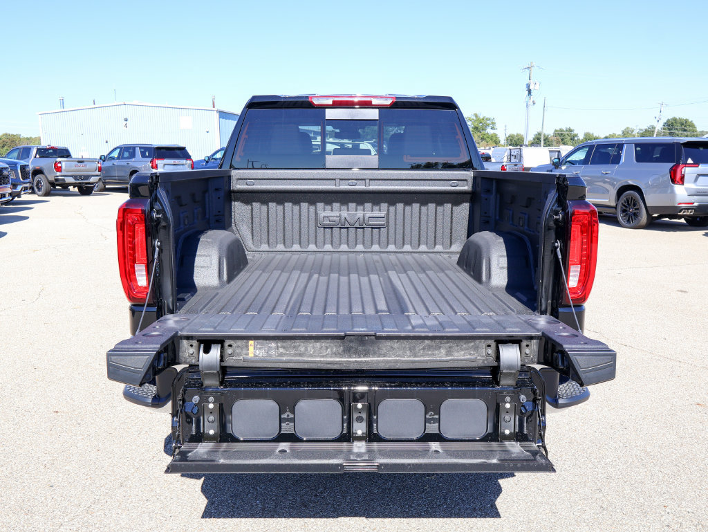 New 2026 GMC Sierra 1500 SLT w/ SLT Premium Plus Package AWD/4WD image 5