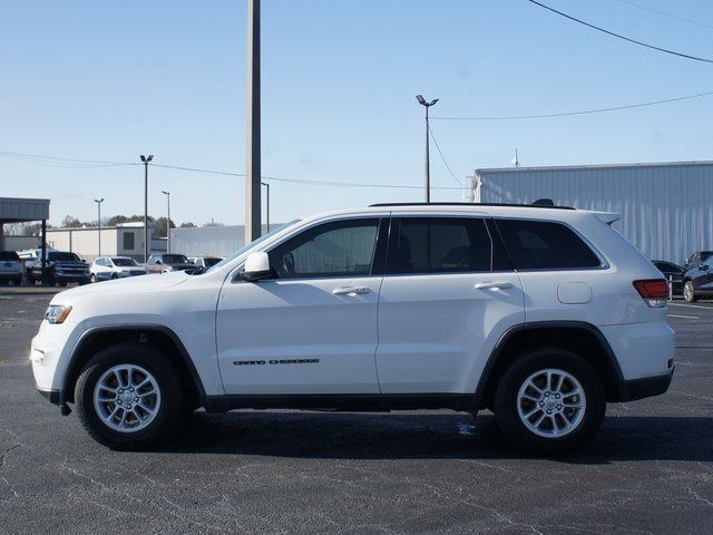 Used 2020 Jeep Grand Cherokee Laredo image 11