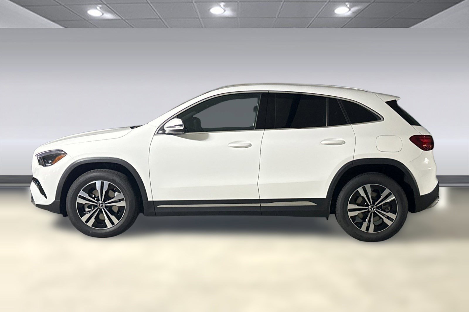 Used 2026 Mercedes-Benz GLA 250 image 2