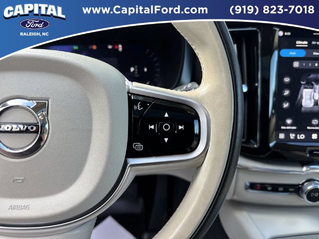 Used 2025 Volvo XC60 B5 Plus w/ Protection Package Premier AWD/4WD image 24
