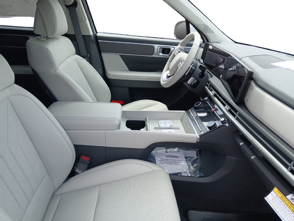 New 2027 Hyundai Santa Fe SEL FWD image 16
