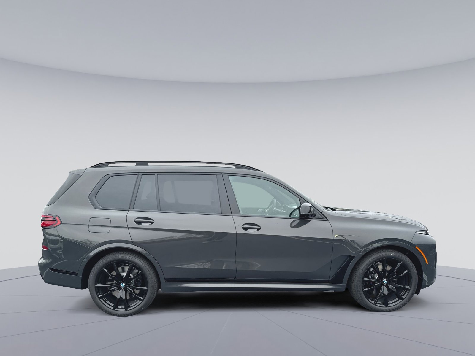 New 2026 BMW X7 M60i image 34